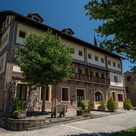 Casa Forestal Аинса-Собрарбе Экстерьер фото
